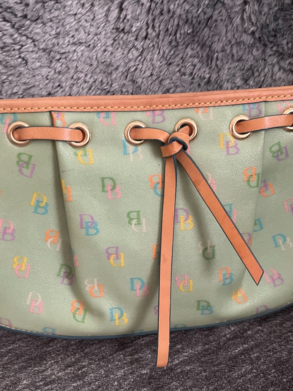 Dooney & Bourke Green Multicolor Rainbow Shoulder Bag Purse Monogram Y2K - Picture 2 of 9